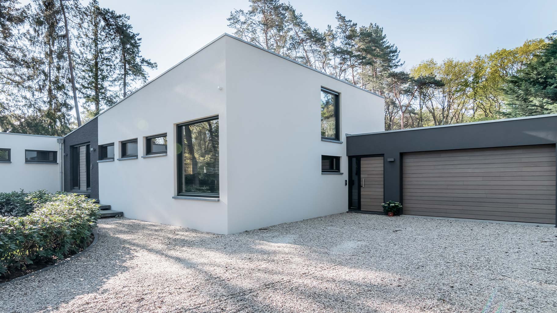 Sectionaaldeur Different Doors