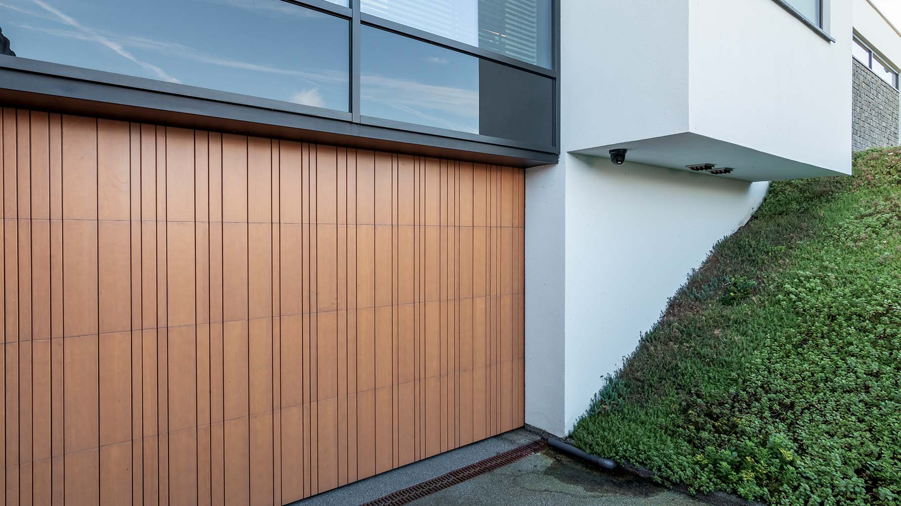 Garagedeur luxe villa