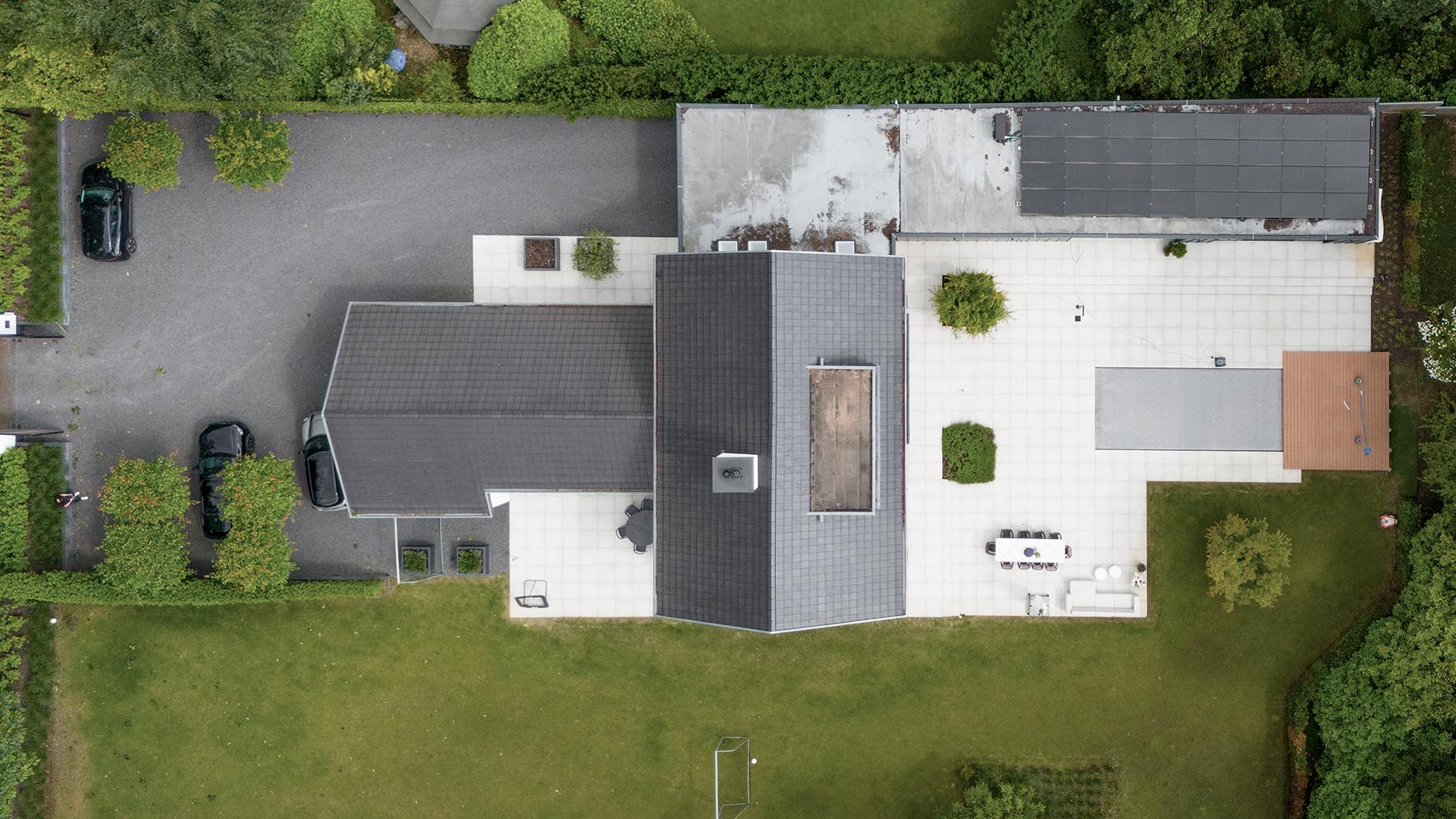 Garagedeur van essenhout different doors