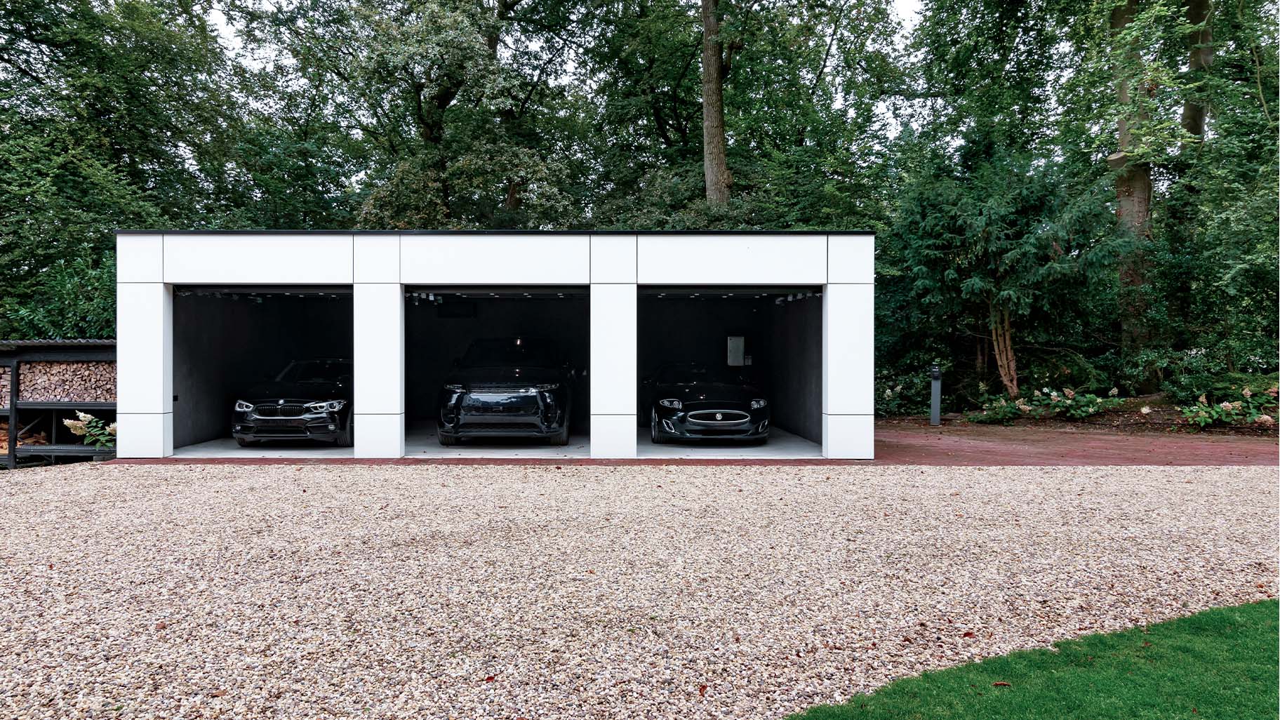 Different Doors glazen garagedeur met elektrisch bediening