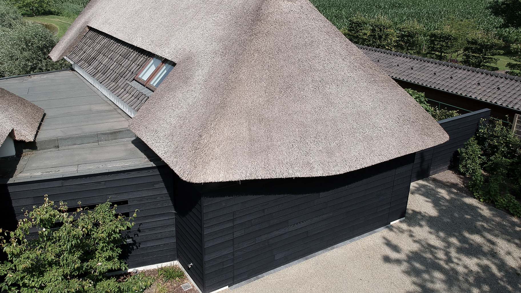 Houten garagedeur Zweeds rabat