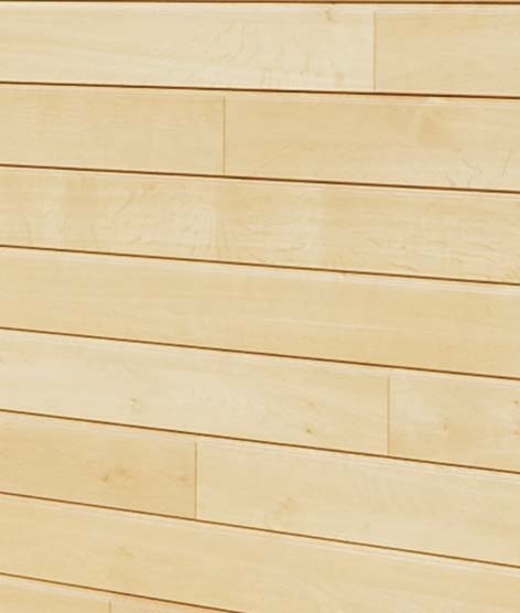 Moderne woning met een houten sectionaaldeur