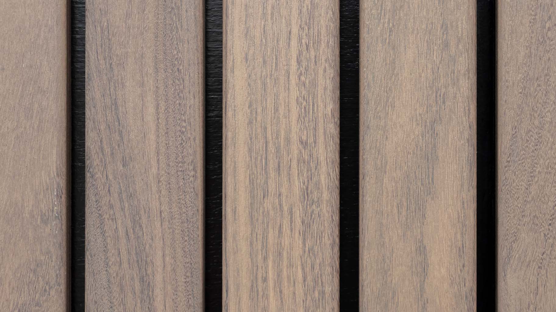 Garagedeur afrormosia hout