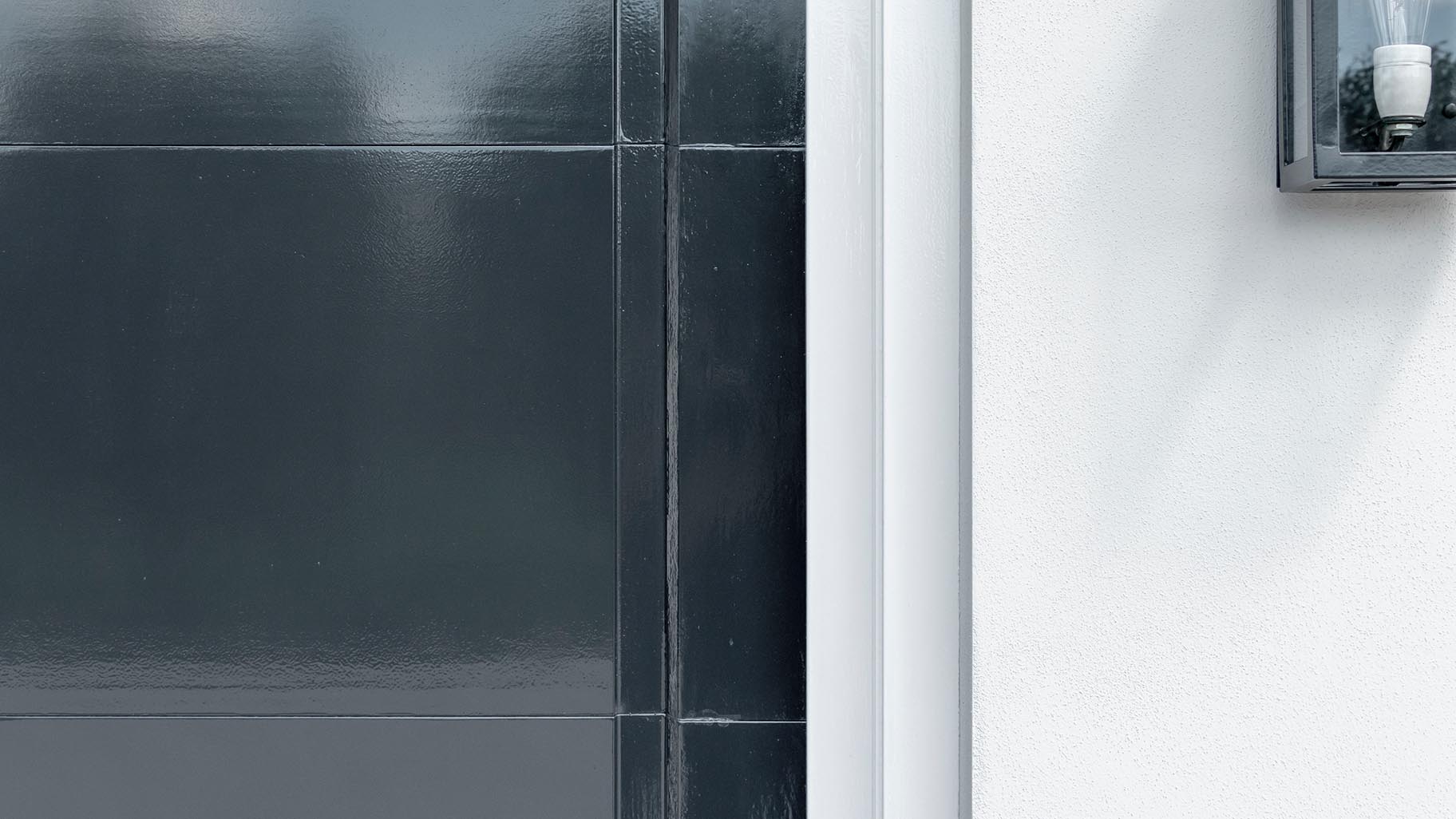 Door Different Doors op maat gemaakte houten sectionaaldeuren