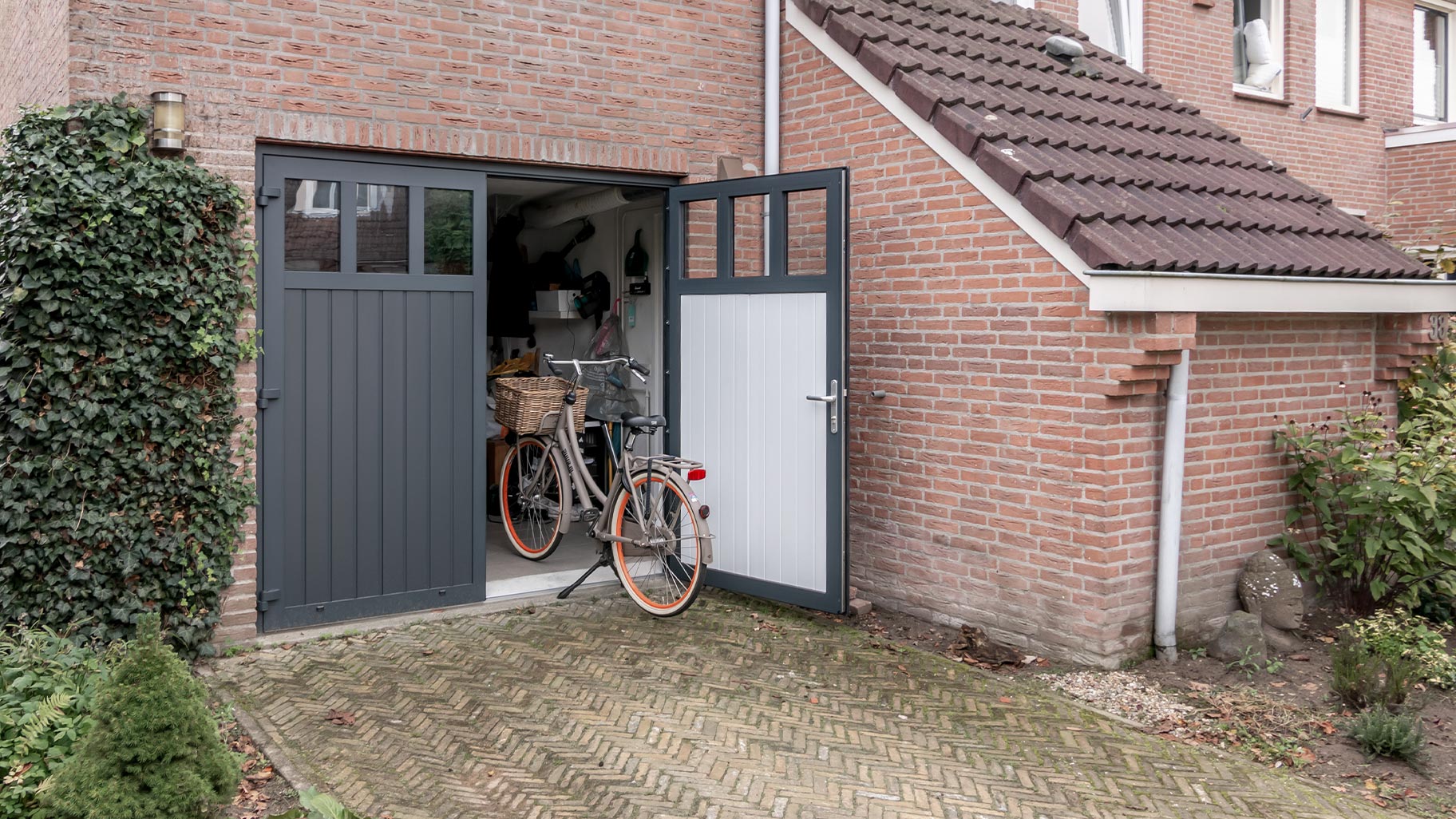 Openslaande garagedeuren