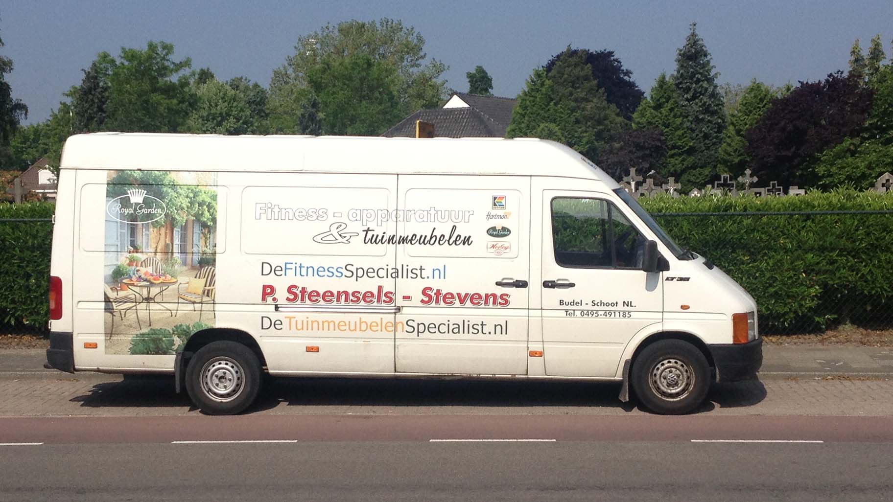 Different Doors historie