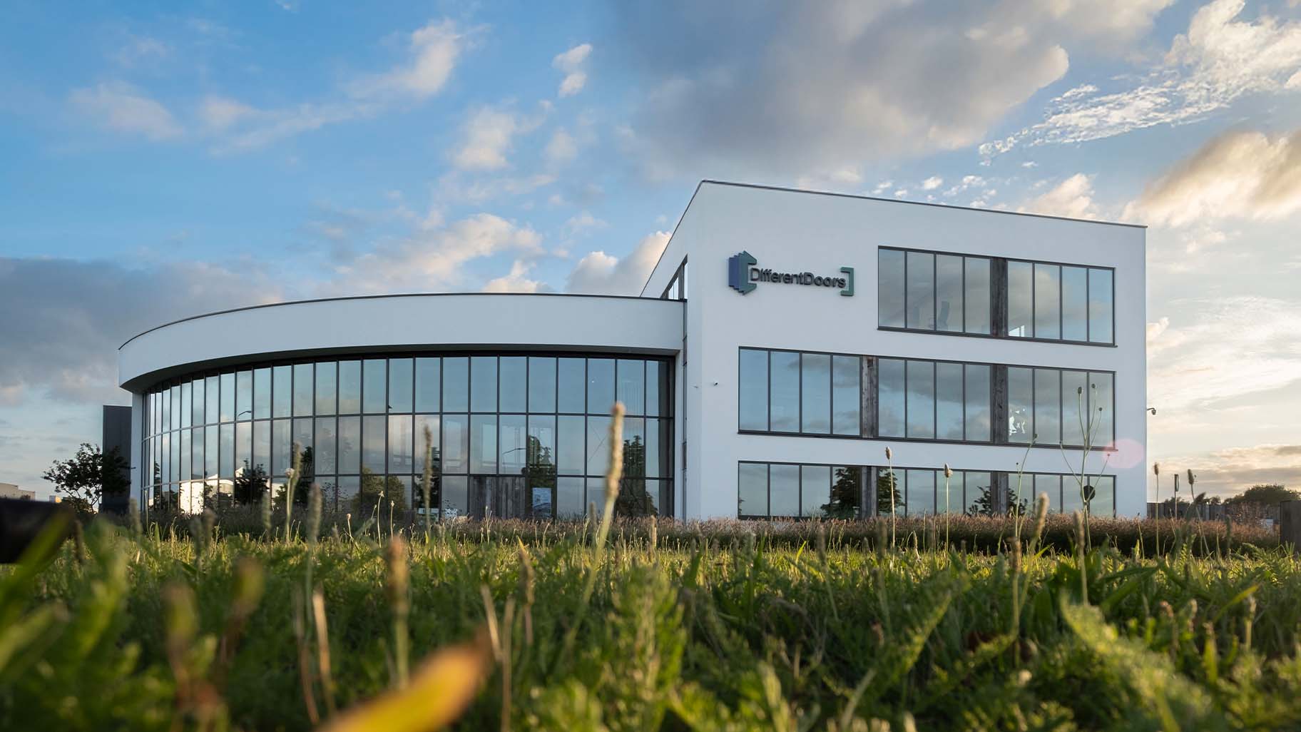 Different Doors historie