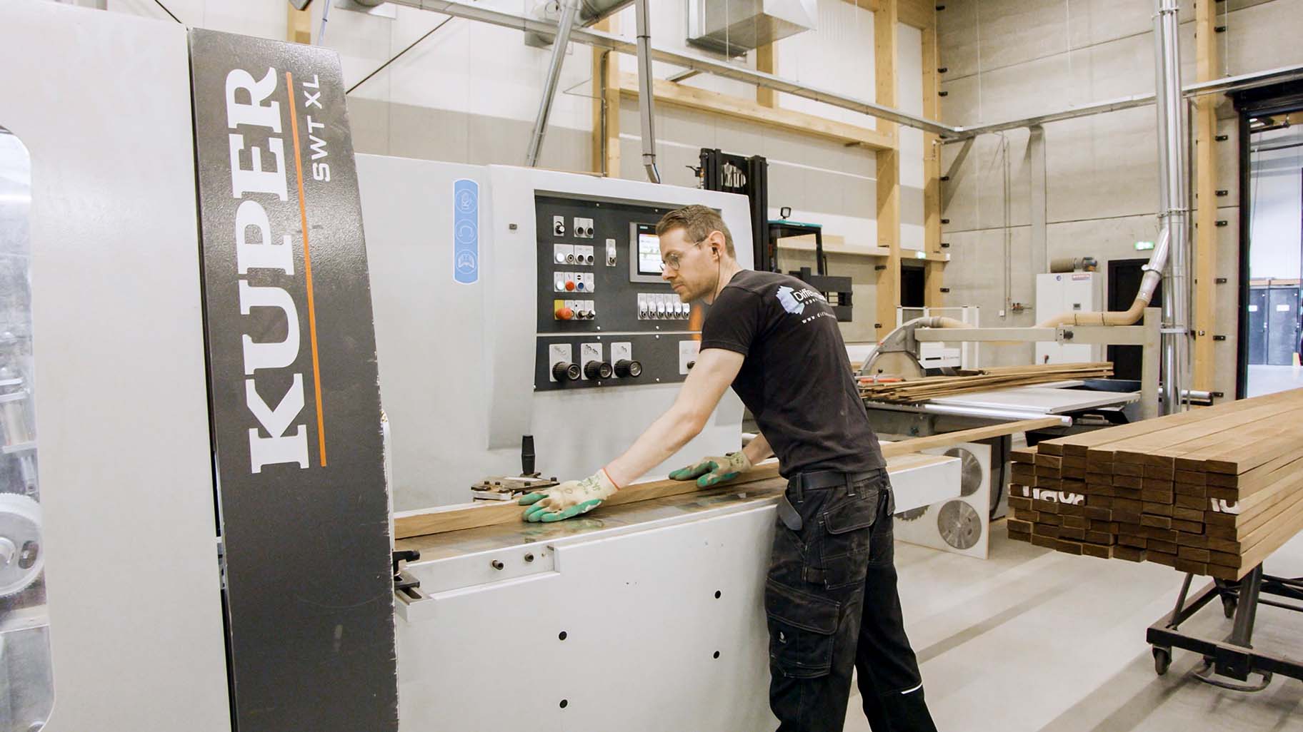 Different Doors productieproces in Budel