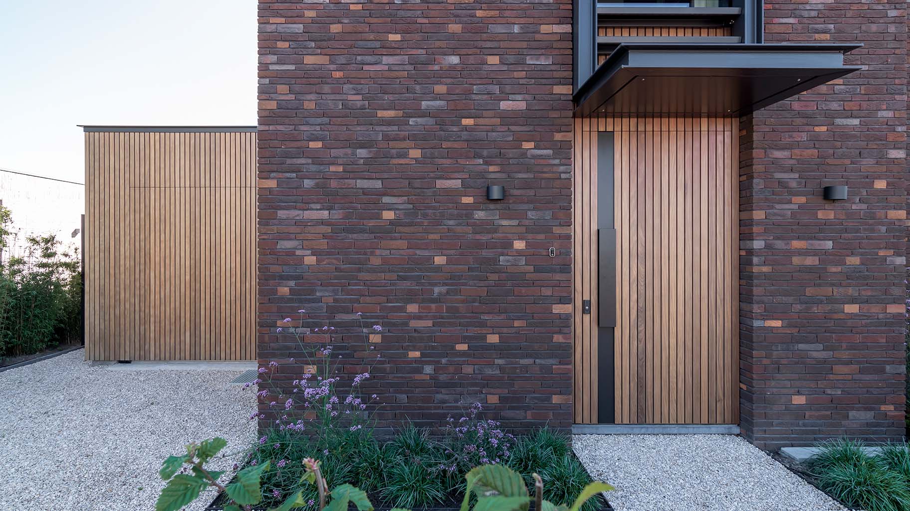 Op maat gemaakte taatsdeur van hout