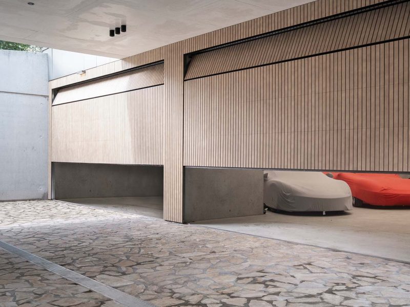 Houten sectionaaldeur Weert