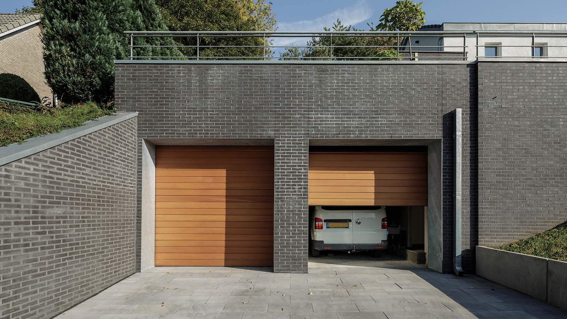 Oregon Pine houten sectionaaldeuren