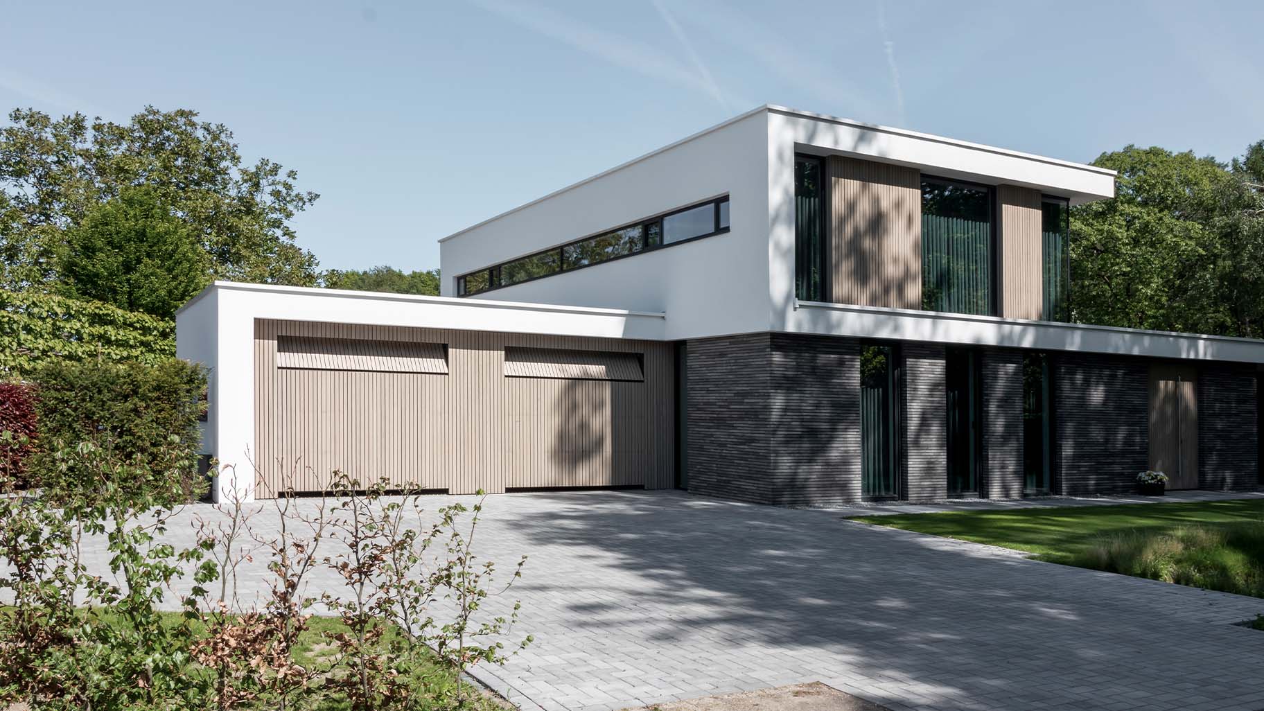 Garagedeur volgens Wet kwaliteitsborging en Bbi