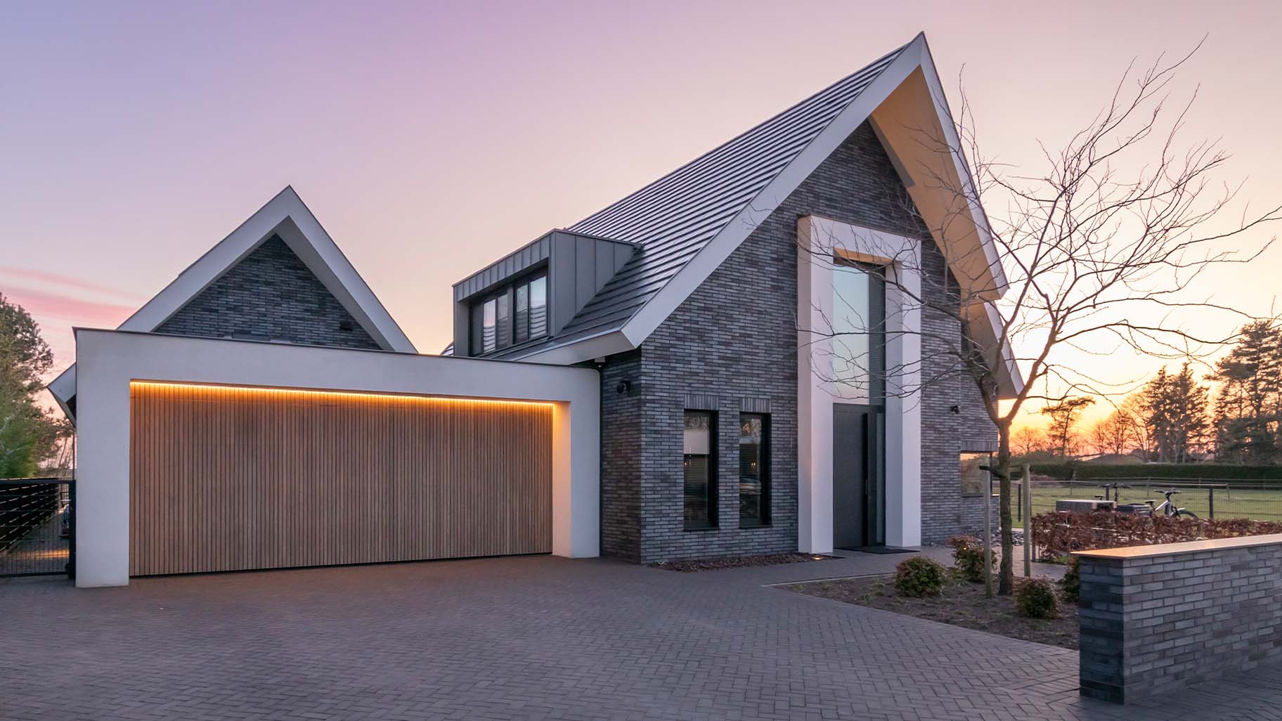 Houten garagedeur 5 meter breed